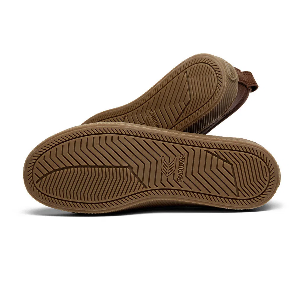 Мужские низкие кроссовки Oka Low Gumsole из премиальной кожи, кофейно-коричневые, от Cariuma — фото 3