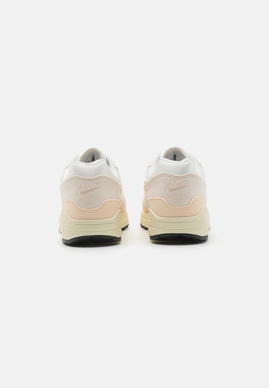 

Кроссовки на шнуровке AIR MAX 1 87 Nike, белый