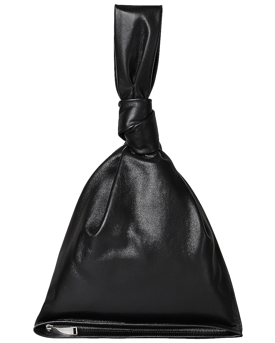 

Сумка Bottega Veneta Leather Knot, цвет Black & Silver