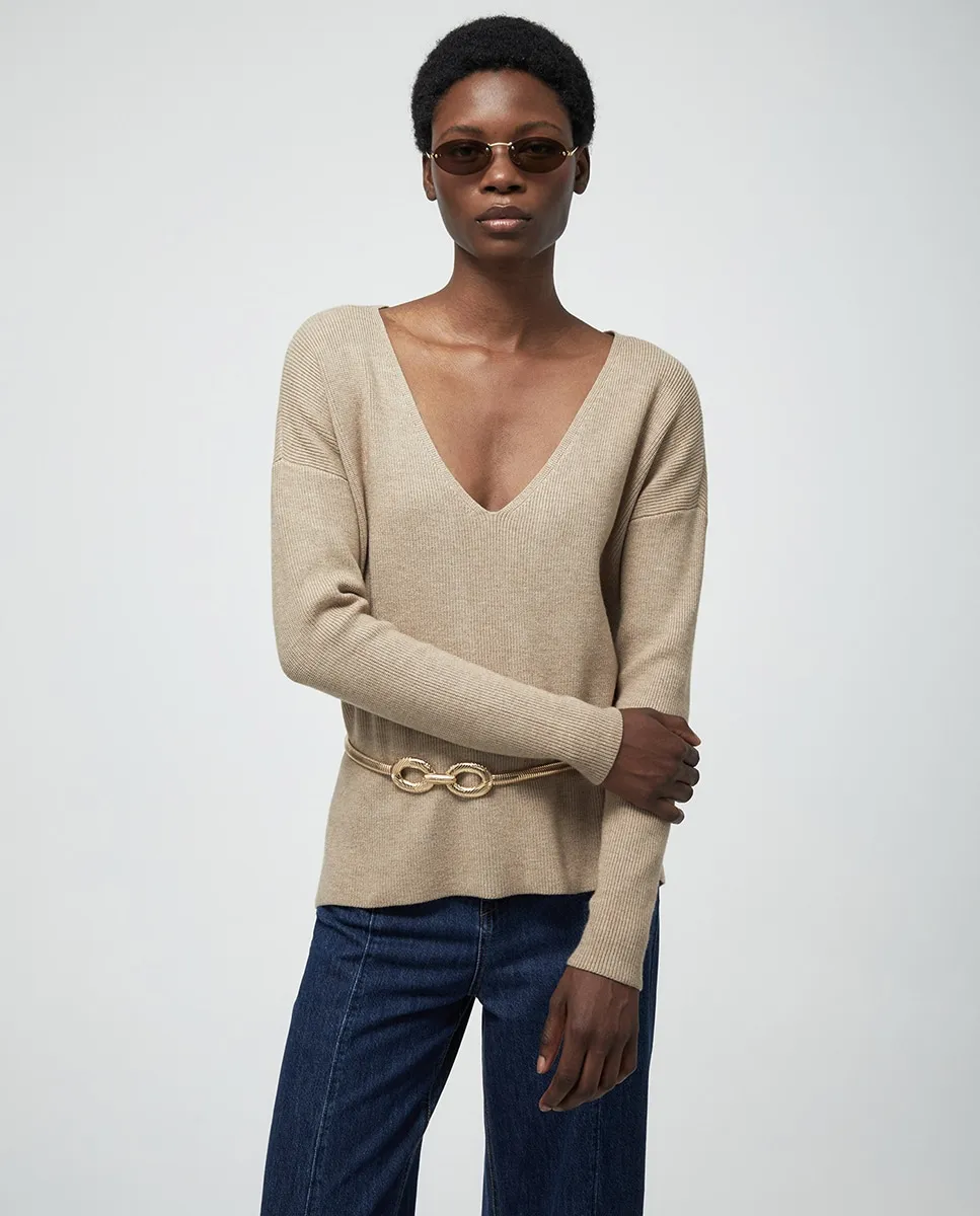 

Джемпер с V-образным вырезом Sfera, песочный