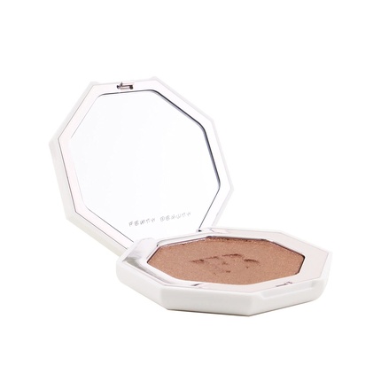 

By Rihanna Killawatt Freestyle Highlighter in Penny4UThots Color Fenty Beauty