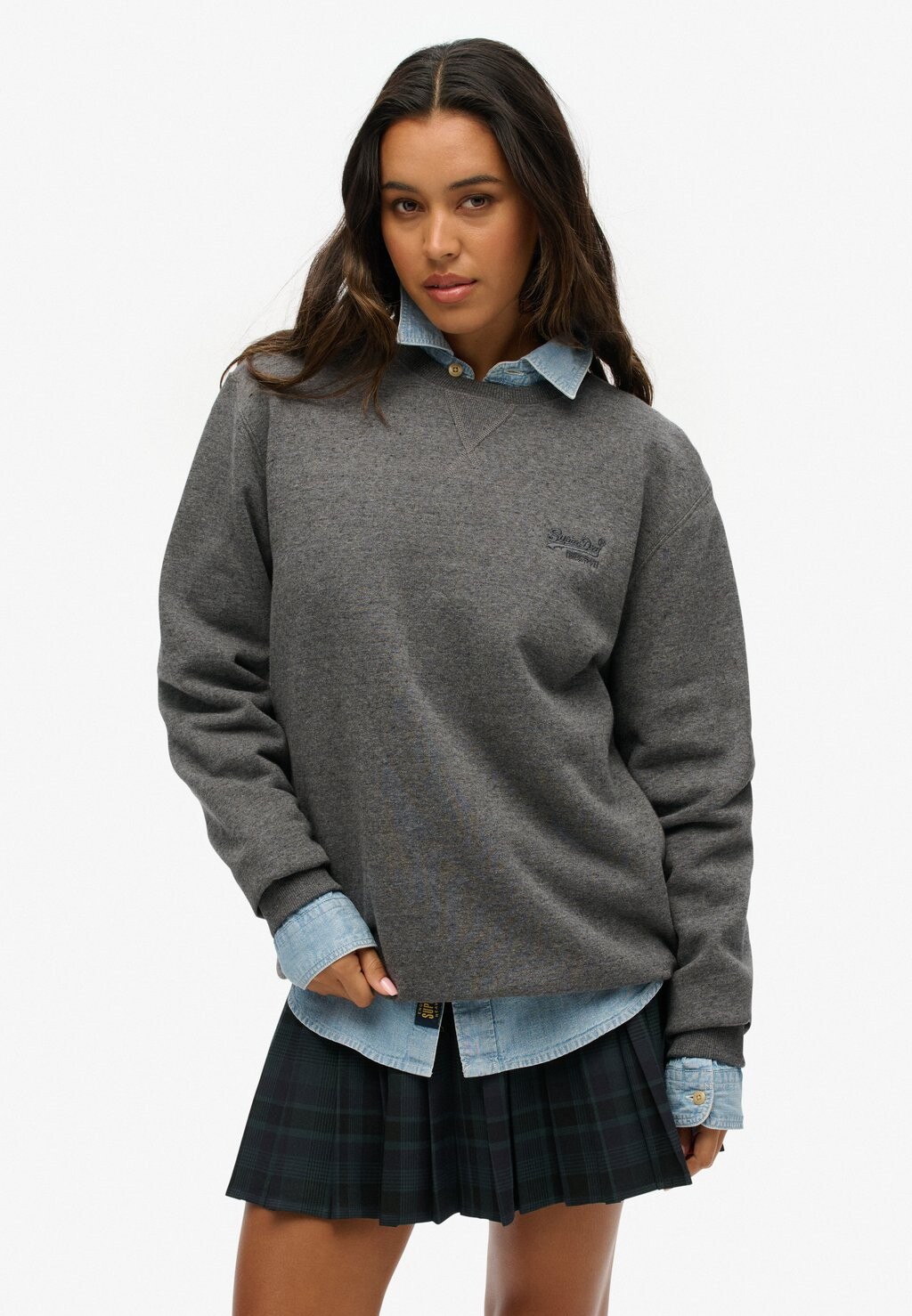 

Толстовка ESSENTIAL LOGO CREW Superdry, серый