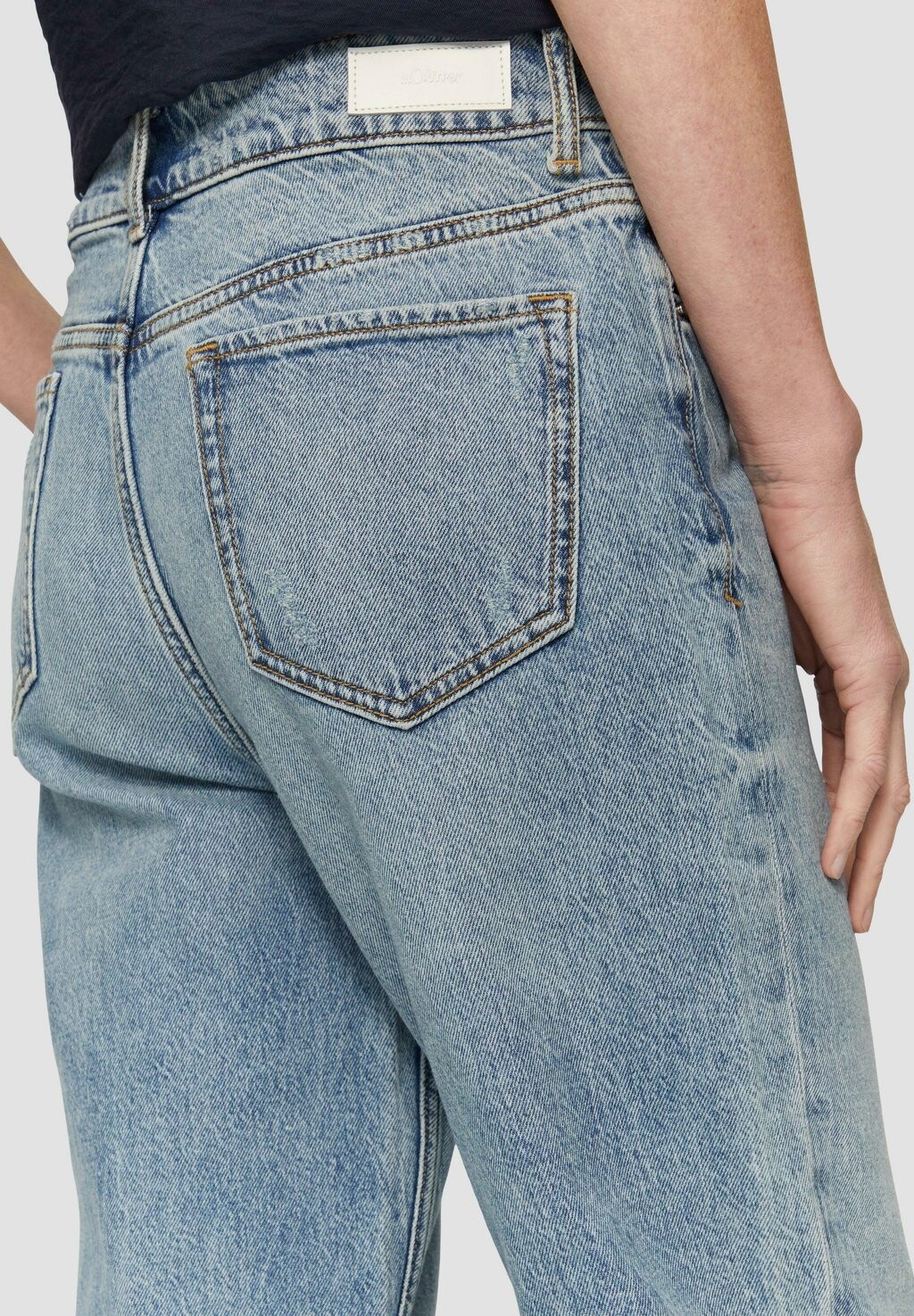 

Джинсы свободного кроя ANKLE MOM USED-EFFEKT s.Oliver, цвет Stone Blue Denim