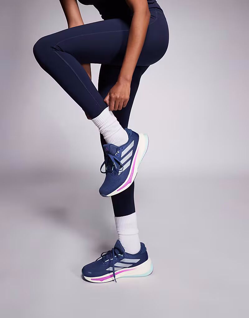 Кроссовки Adidas Running Supernova Rise 2 темно-синего и фиолетового цветов Adidas Performance — фото 4