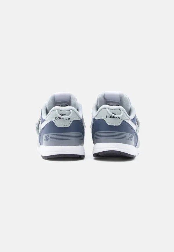 Кроссовки детские New Balance 574, серый/индиго — фото 3