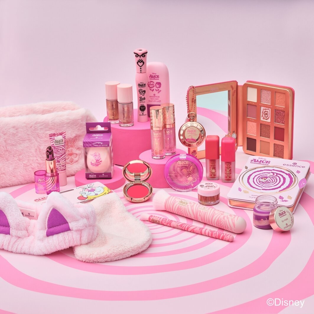 Румяна alice in wonderland fluffy mousse matte Essence, 02 - so paw-dorable, вес 3.7 гр. — фото 3