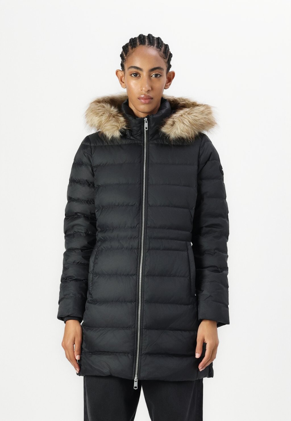 

Пуховик TYRA COAT Tommy Hilfiger, черный