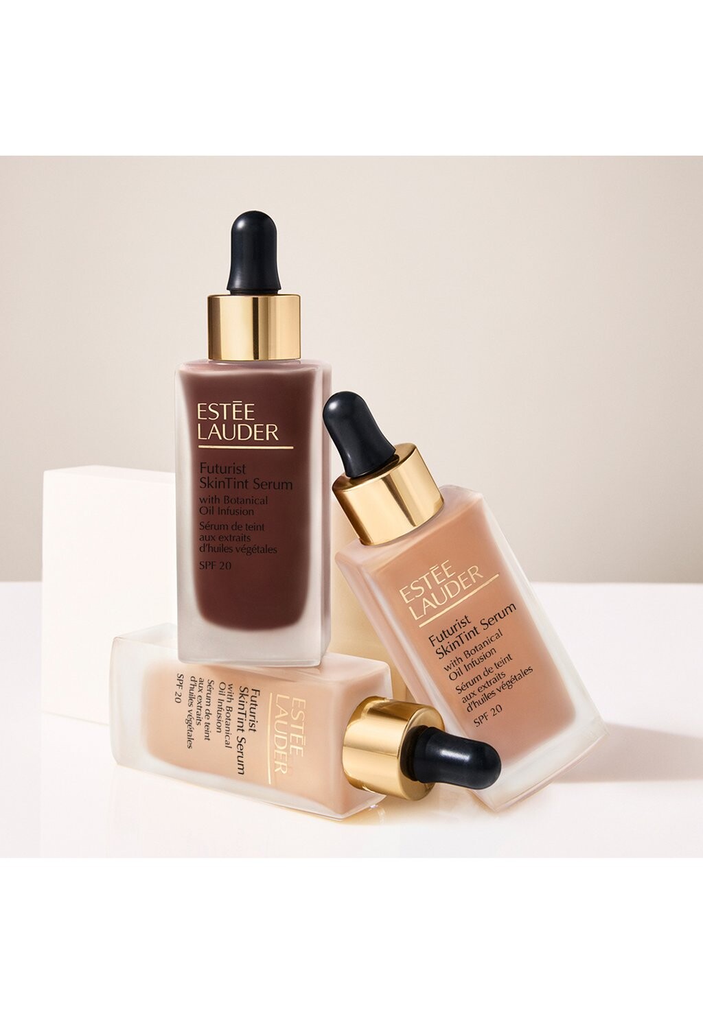 Тональная основа FUTURIST SKINTINT SERUM FOUNDATION ESTÉE LAUDER, цвет 3n1 ivory beige — фото 4
