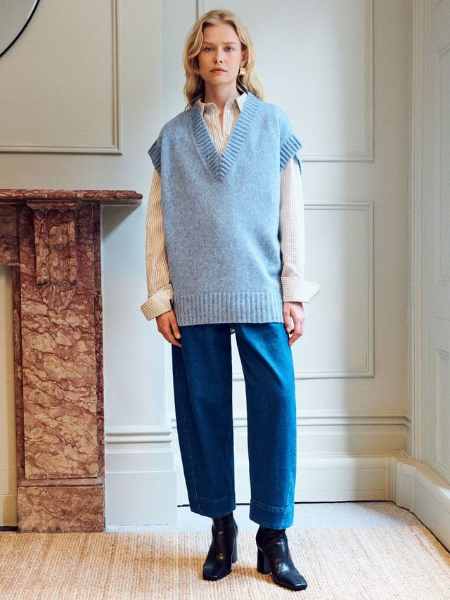 

Вязаная майка из чистой шерсти с v-образным вырезом iva VIVERE, цвет Soft Blue