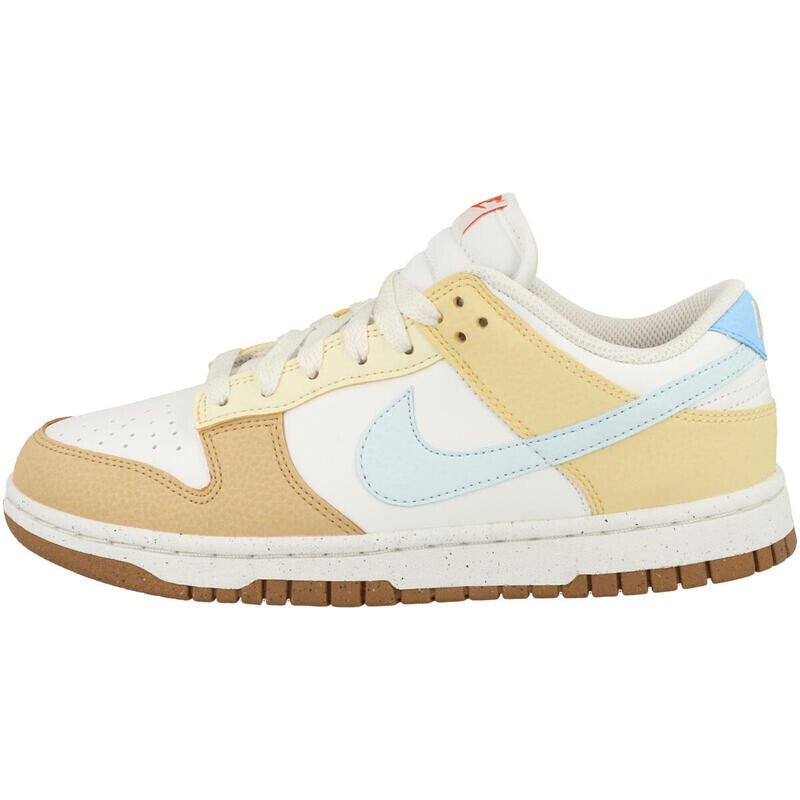 

Кроссовки Nike, красочный
