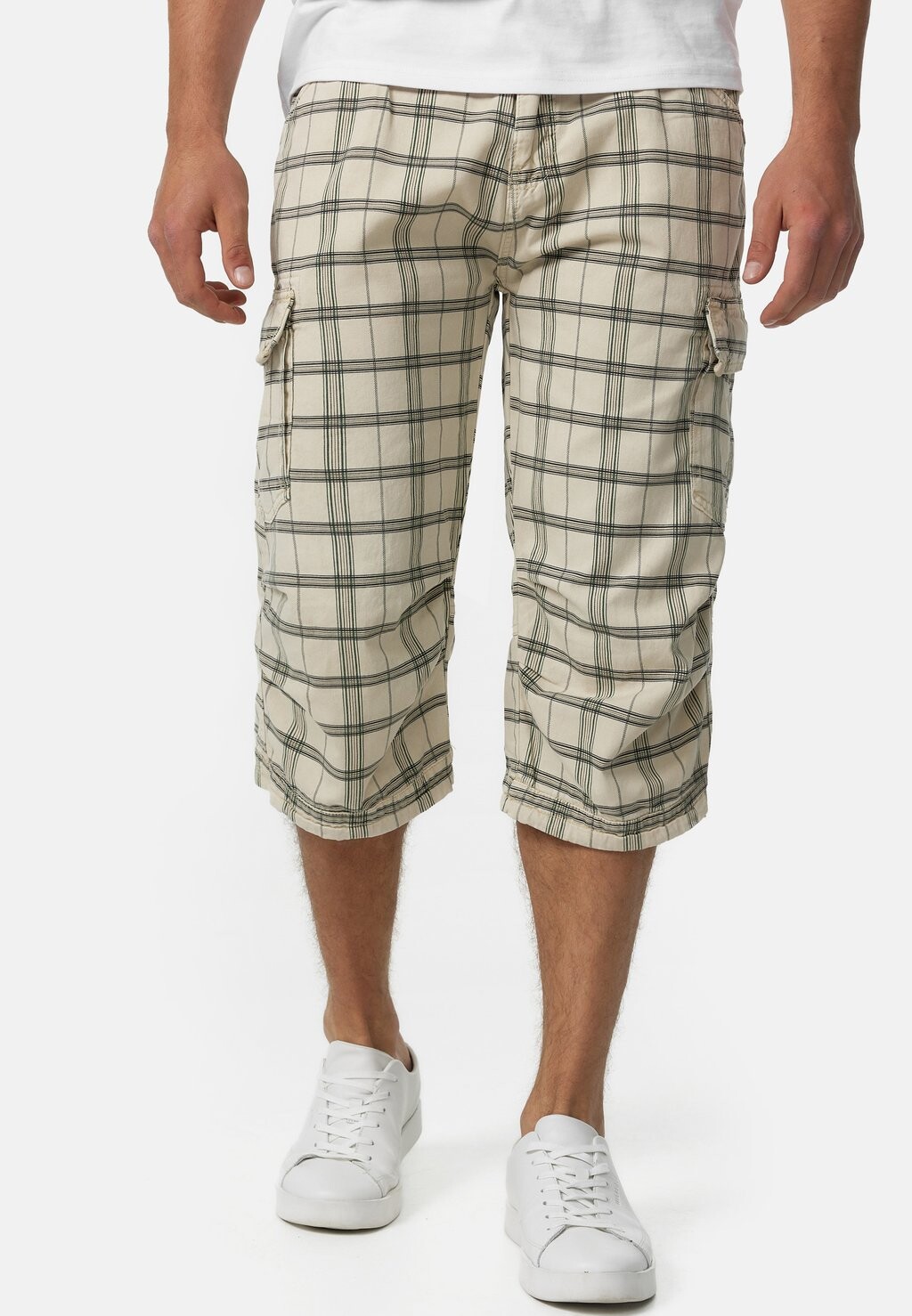 

Шорты MIT GÜRTEL NICOLAS INDICODE JEANS, цвет fog