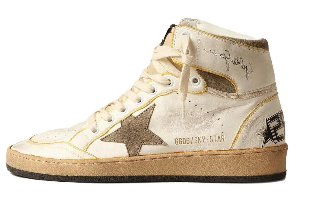 

Кроссовки Golden Goose Sky-Star High-top Sneakers, белый