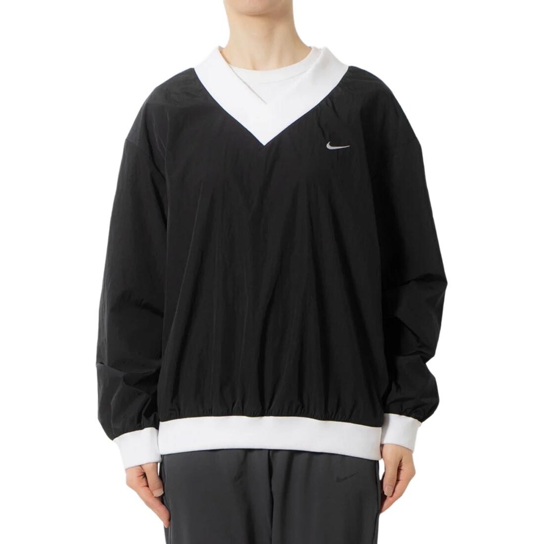 

Одежда Толстовка женская черная Nike