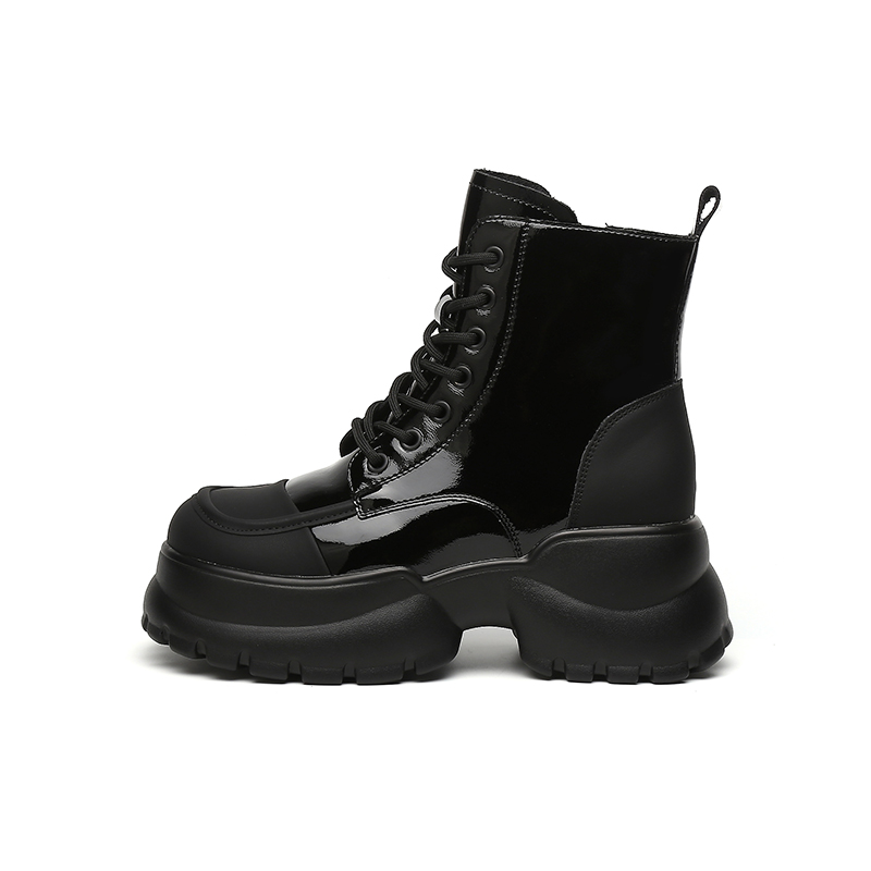 

Ботинки DAPHNE Martin Boots Women's