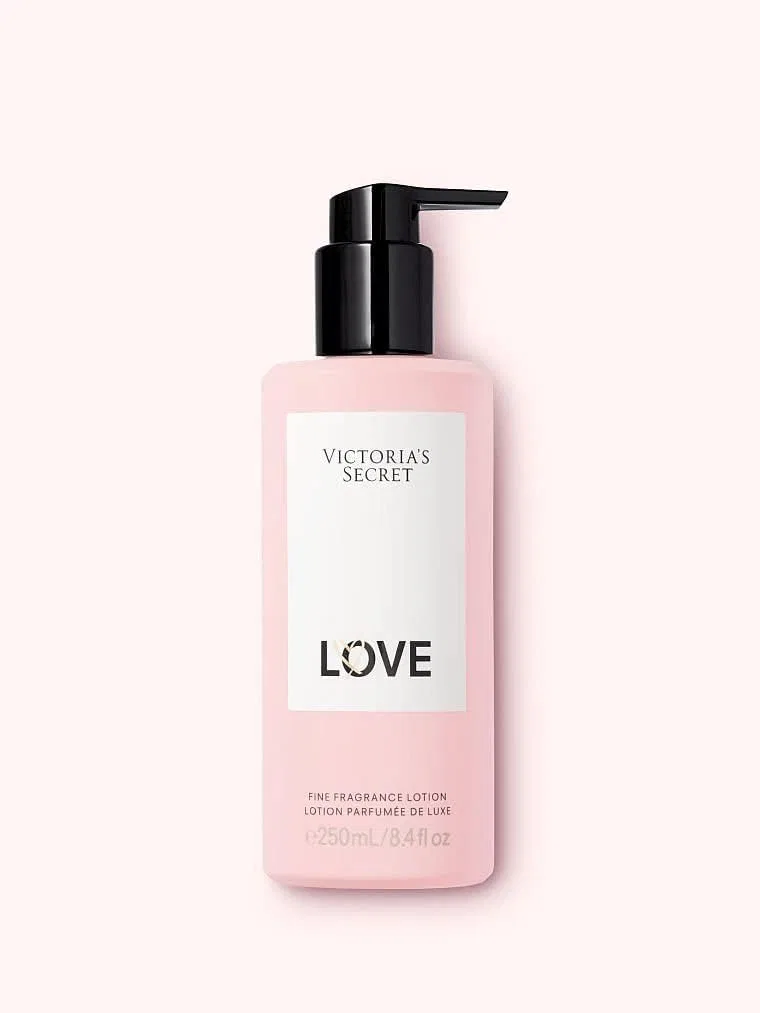 Лосьон для тела ароматический Victoria's Secret LOVE Fragrance Lotion 250 мл