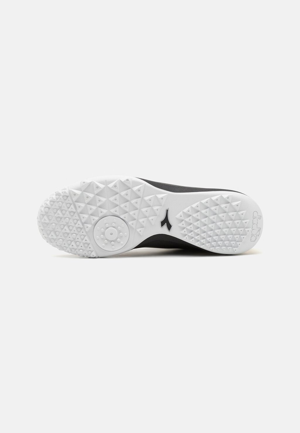 

Футбольные бутсы PICHICHI 7 TFR Diadora, черный