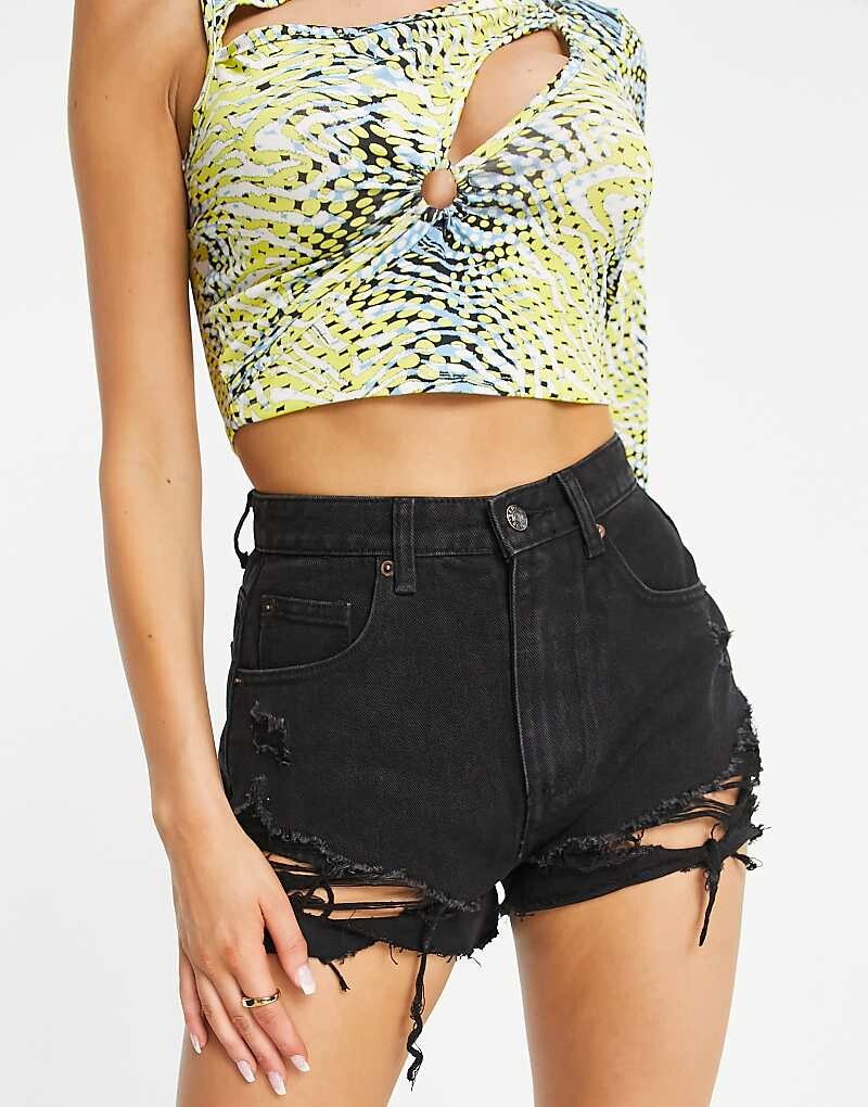 

Missy Empire Черные джинсовые шорты с вертикальным краем