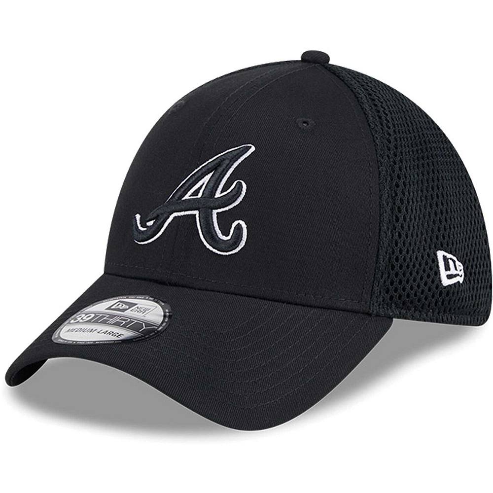 

Мужская кепка New Era Atlanta Braves Evergreen Black & White Neo 39THIRTY Flex Hat, цвет Brv Black