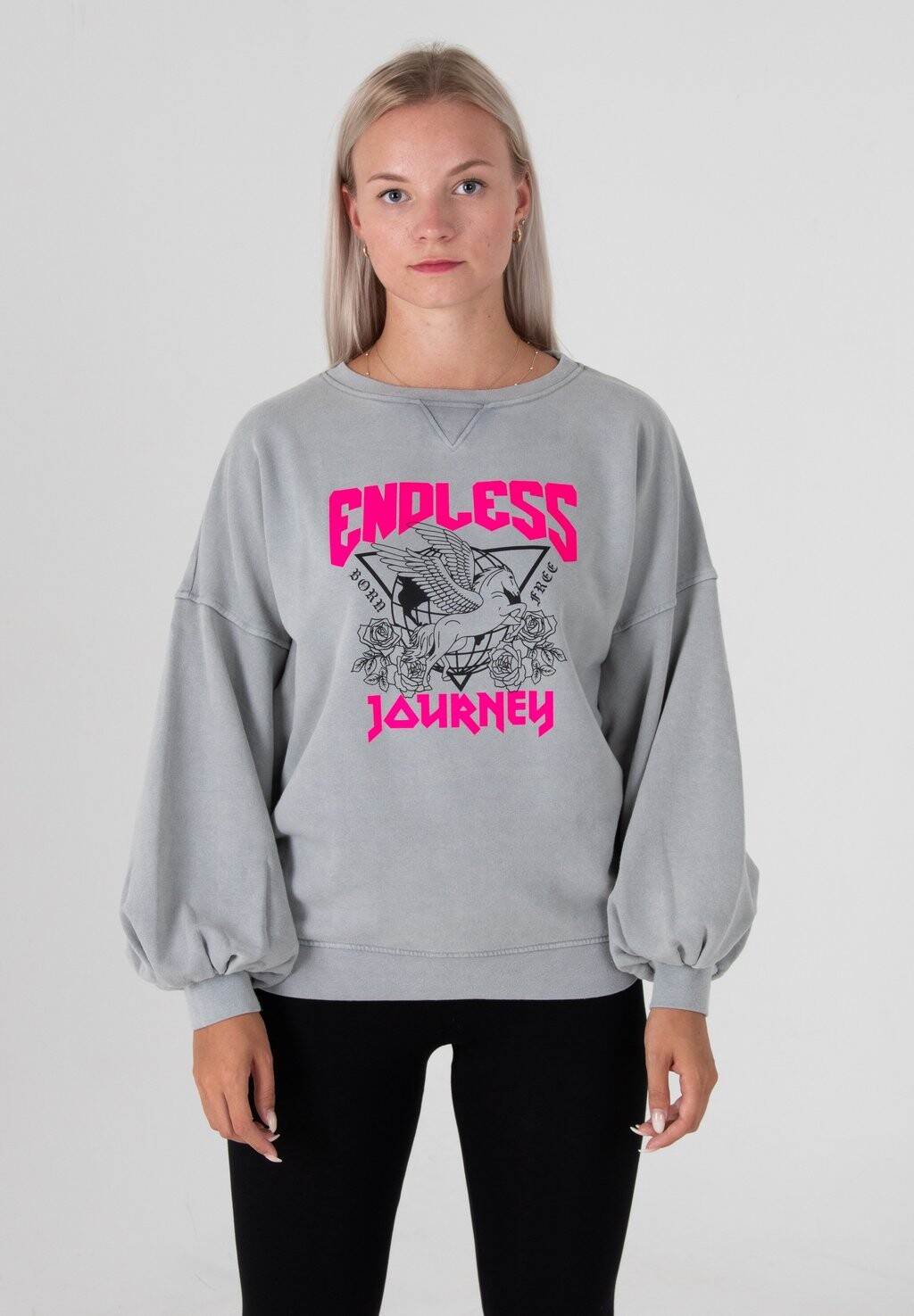 

Толстовка GARMENT DYE BALLOON SLEEVE ENDLESS Be Famous, серый