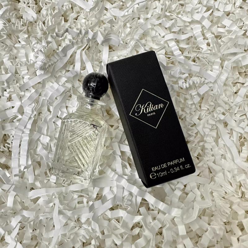 Набор пробников духов wild lady/bad girl transformation eau de parfum edp 10ml By Kilian — фото 3