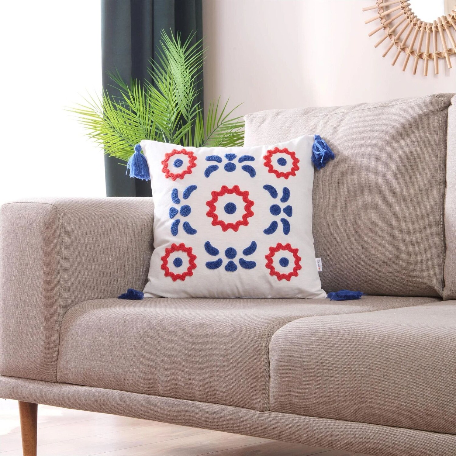 

Подушка Evidea Soft Leaf Punch - Плитка - 45x45 см
