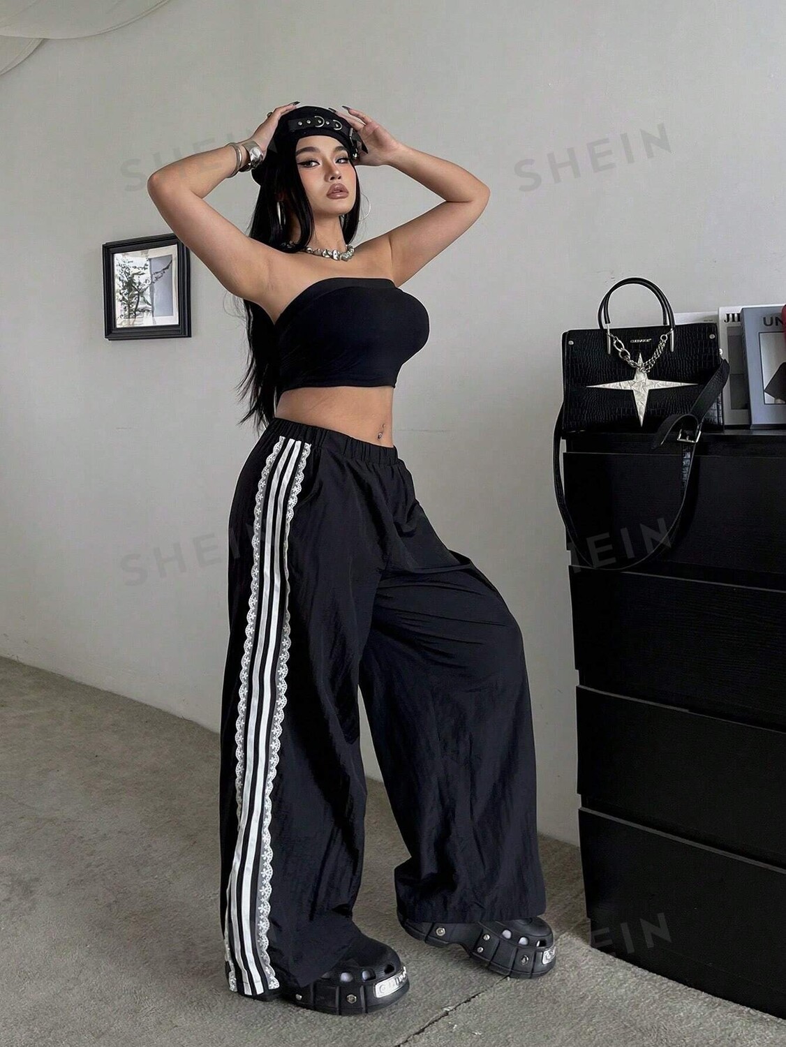 

POPSWAY Свободные модные повседневные брюки больших размеров с полосками по бокам Shein, черный