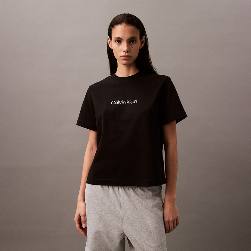 Calvin Klein SS25CK Quartz футболка женская Space Black — фото 4