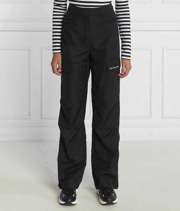 

Брюки Regular fit Calvin Klein Jeans, черный