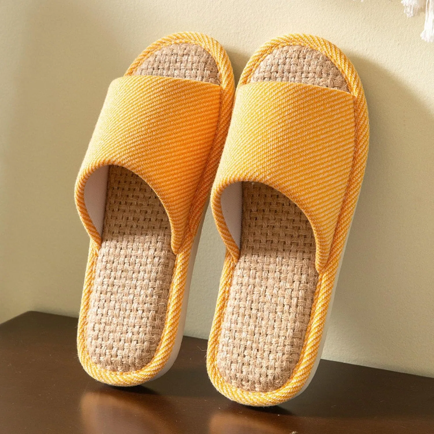 Шлепанцы Badeschuhe Damen Sandalen Herren Badelatschen Leichte Leinen Hausschuhe für Frauen Perfect für Drinnen Bequeme Schuhe für Paare Stilvolles und Gemütliches Design Generic, Orange — фото 2