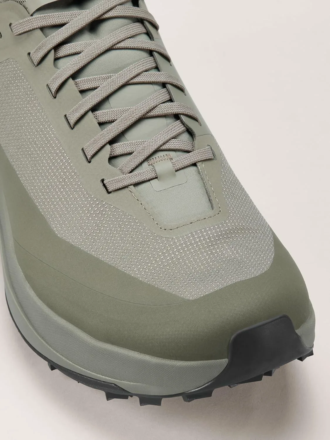 Мужские беговые кроссовки Arc'teryx Sylan GTX | Водонепроницаемые и дышащие трейловые кроссовки Gore-Tex с рокер-подошвой для скорости — фото 3