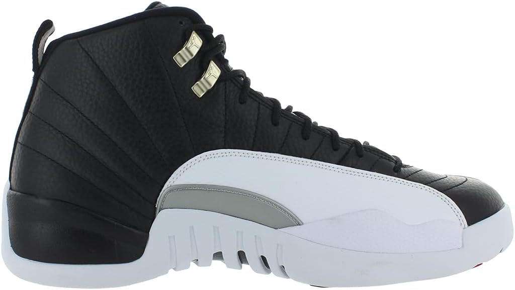 

Мужские кроссовки Nike Air Jordan 3 Retro, Black/Varsity Red-White