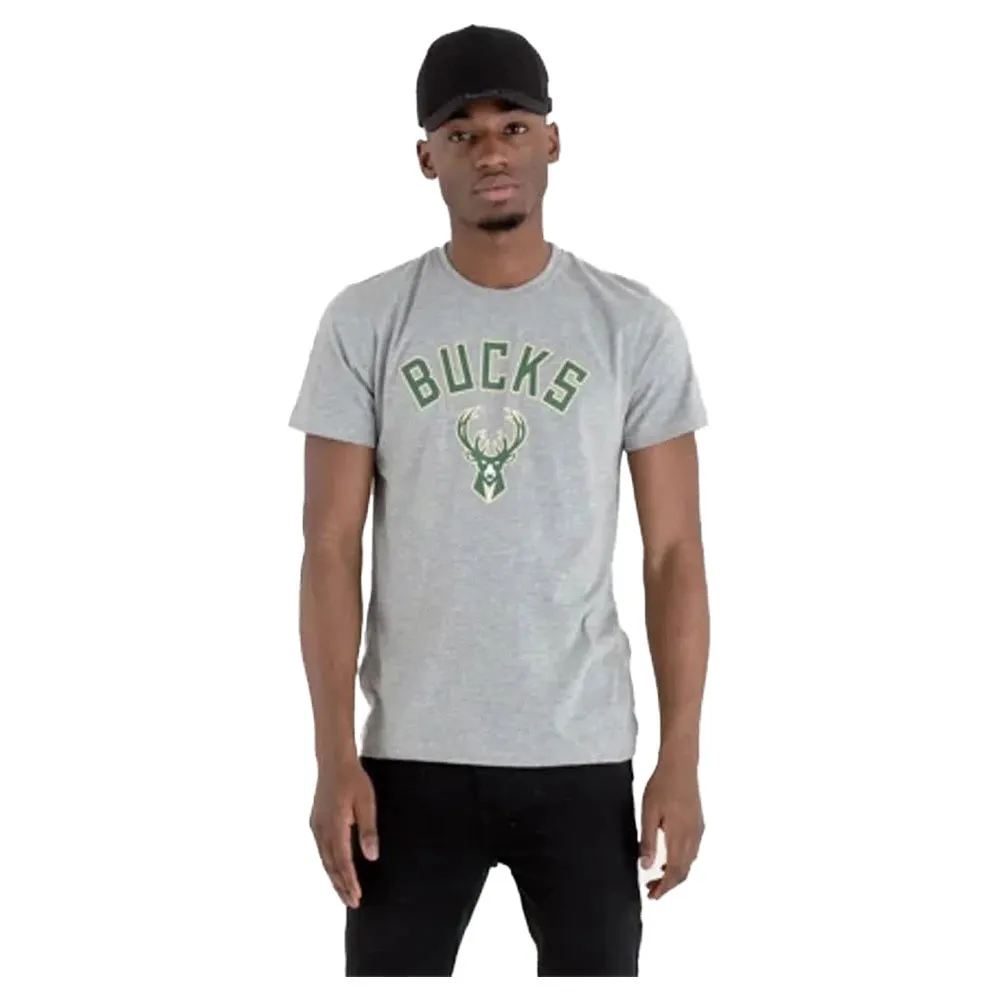 

Футболка с коротким рукавом New Era NBA Regular Milwakee Bucks, серый