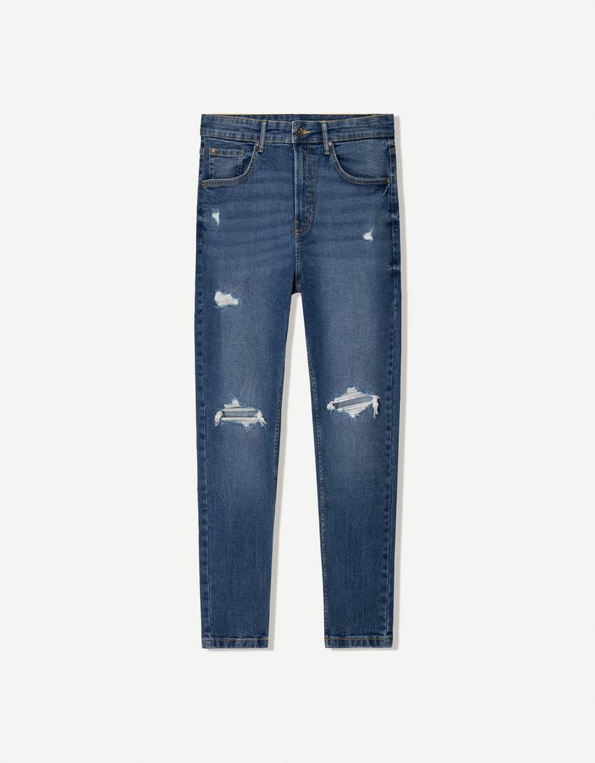

Джинсы с рваными краями Bershka, синий