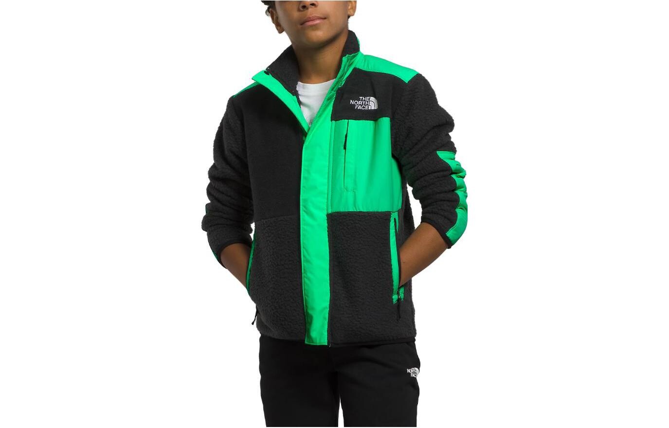 

Детская куртка The North Face, черный