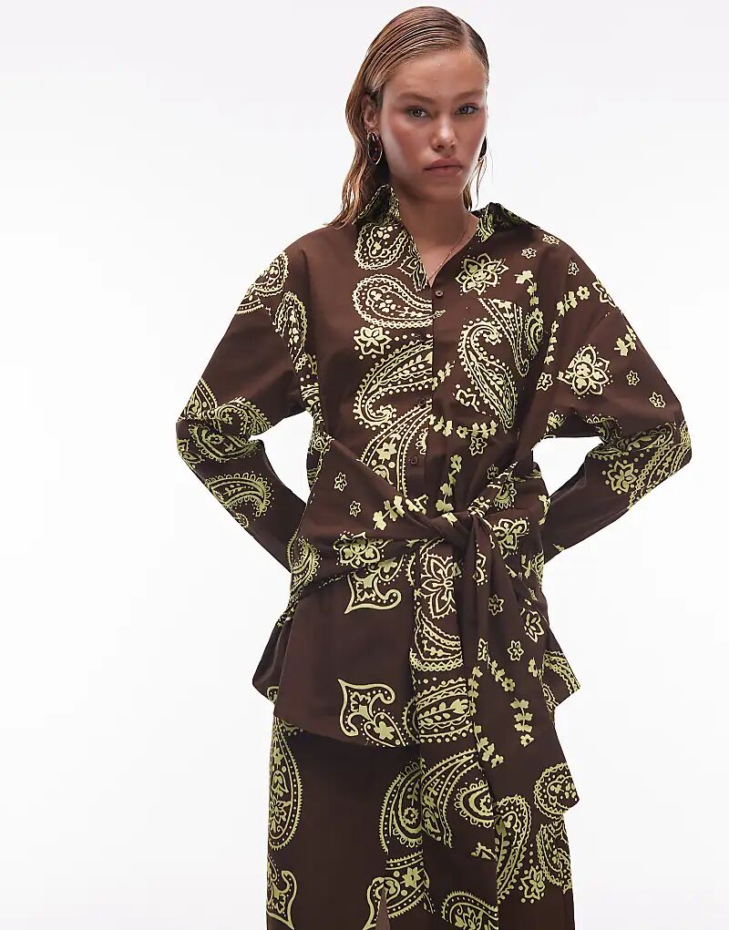 

Рубашка ASOS DESIGN из поплина с завязкой на талии и принтом пейсли