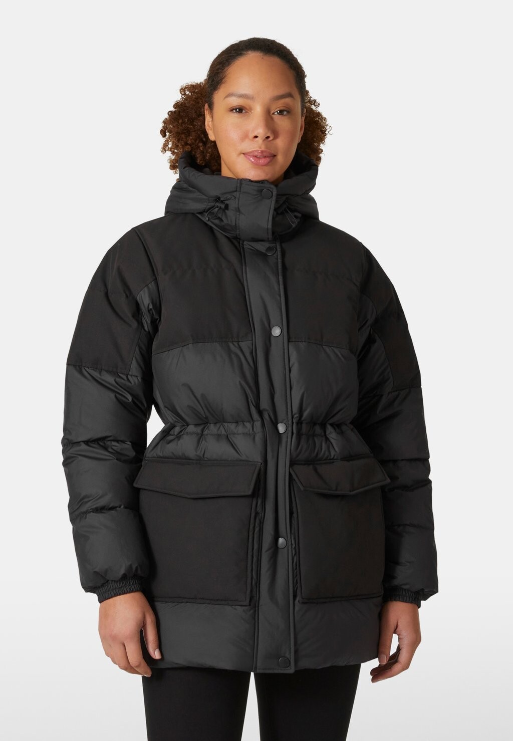 

Пуховик ESCAPE PARKA Helly Hansen, черный