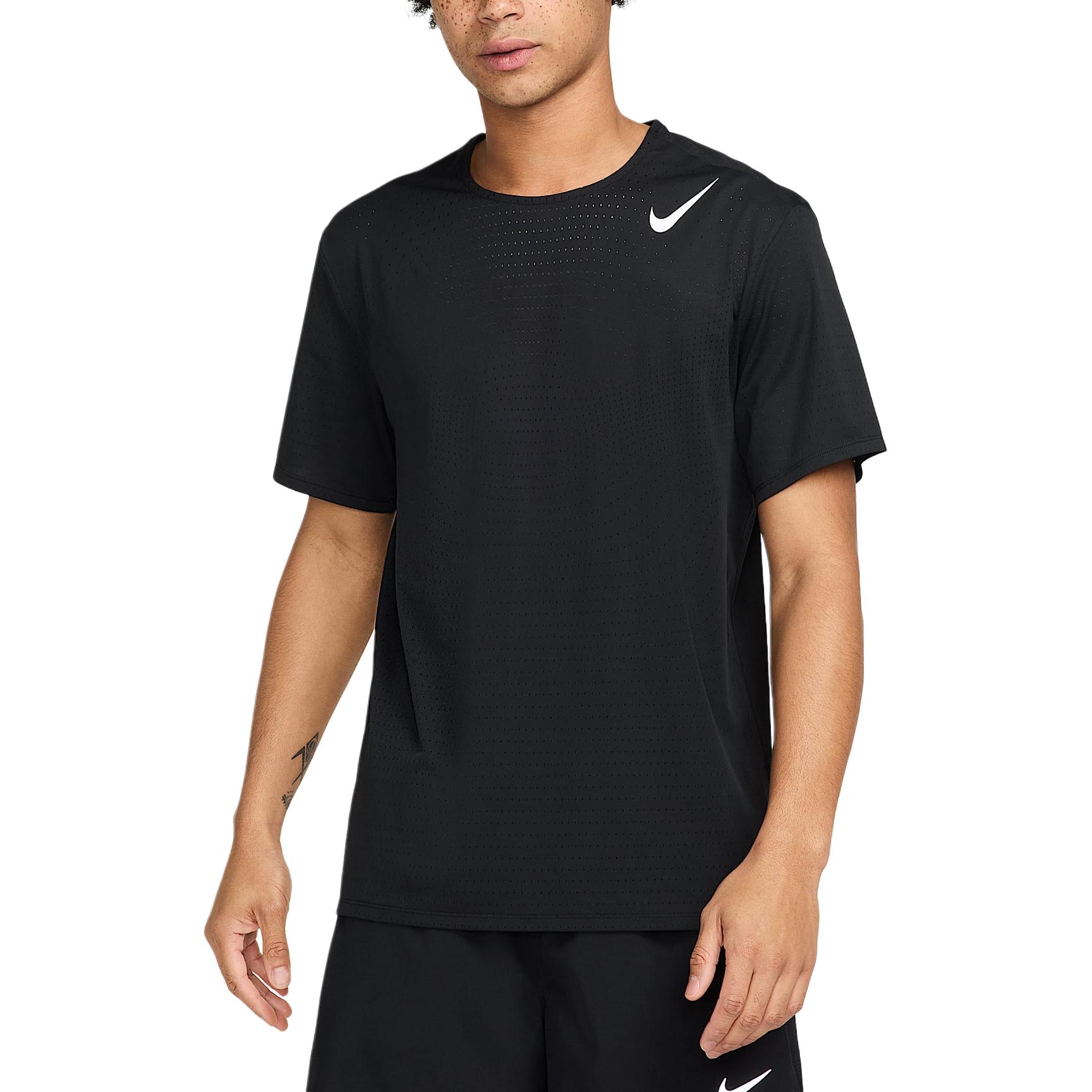 

Футболка для бега AeroSwift Men's Dri-FIT Adv с коротким рукавом Nike, черный/summit белый