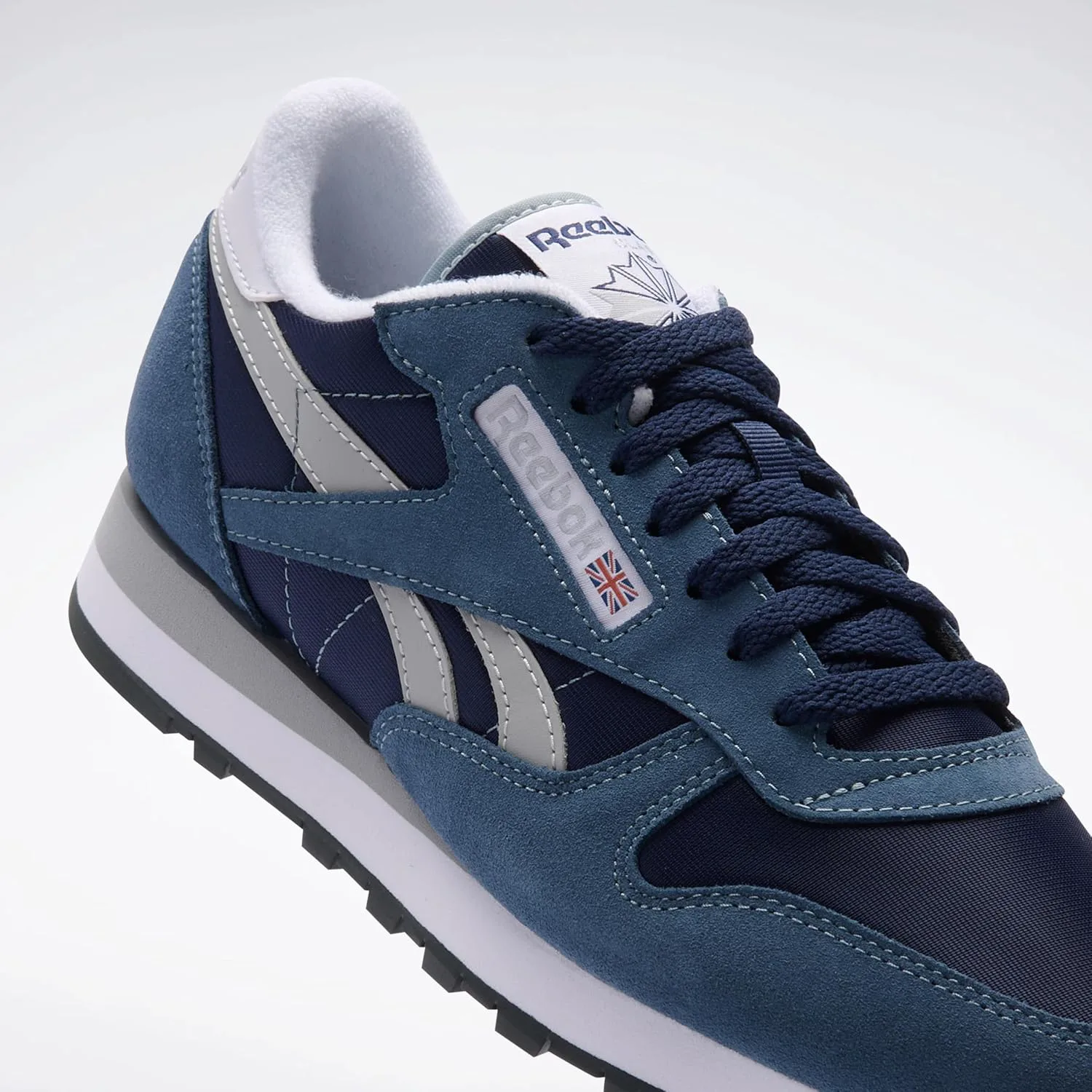 Женские кроссовки Reebok Classic Leather, серый — фото 2