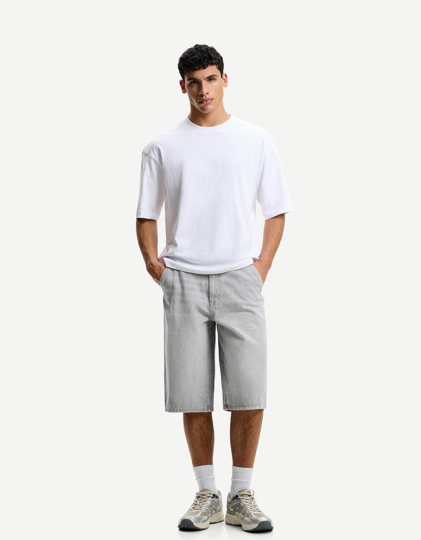 

Шорты-Бермуды из денима Bershka, серый