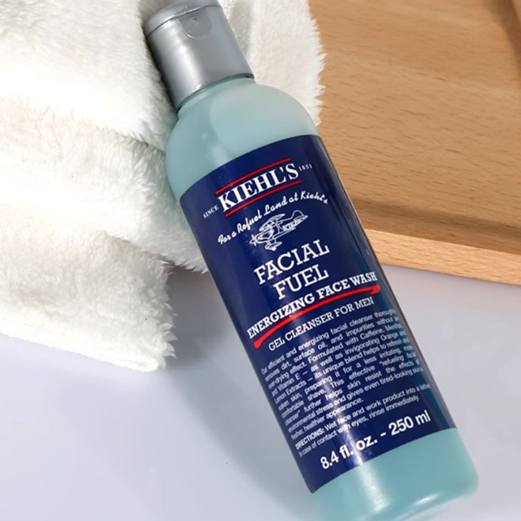 Keyanshi гель для умывания revitalize очищающий, успокаивающий, освежающий и контролирующий жирность для сужения пор 250ml Kiehl's — фото 3