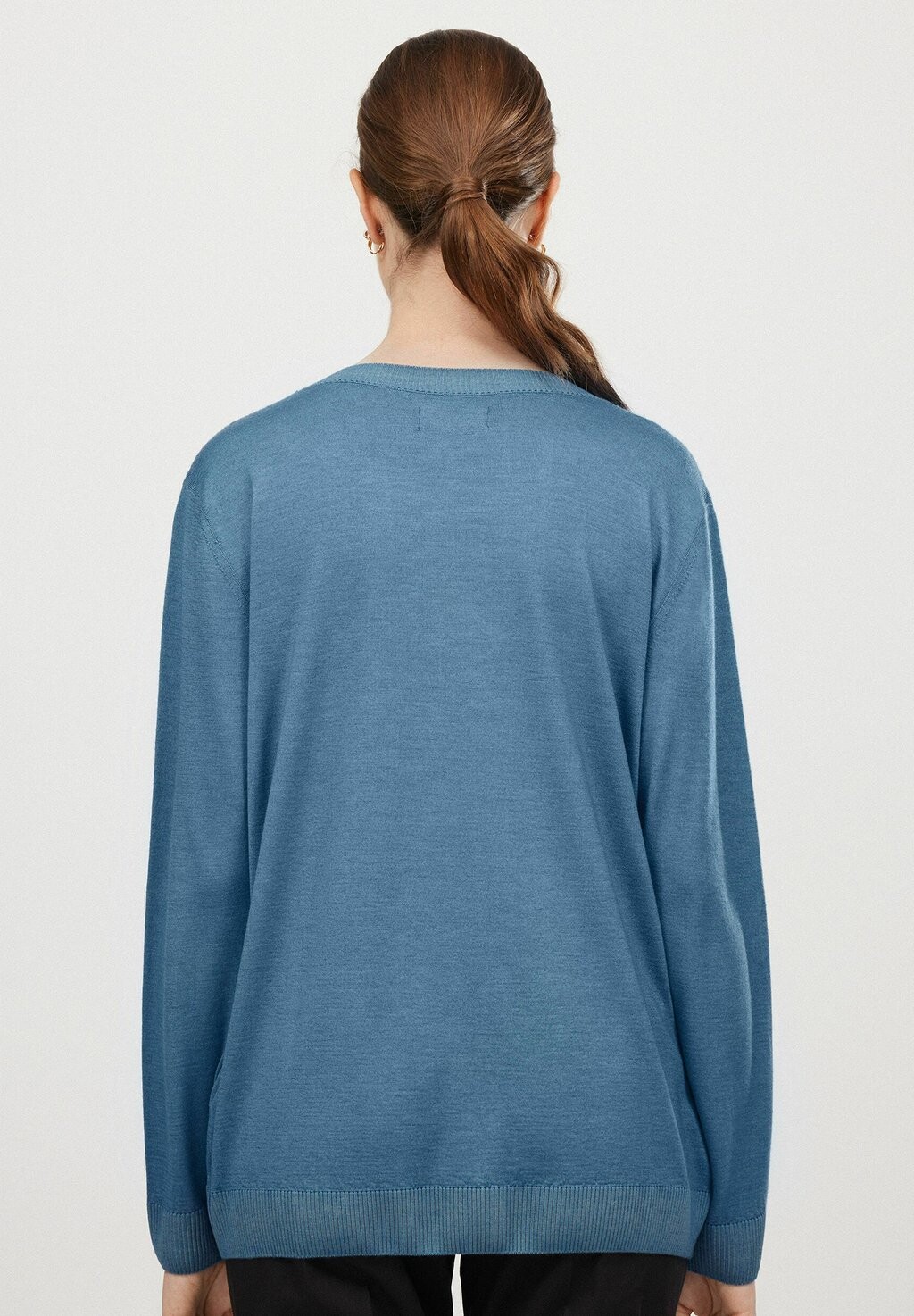 

Джемпер ULTRAFINE ROUND NECK Falconeri, светло-голубой