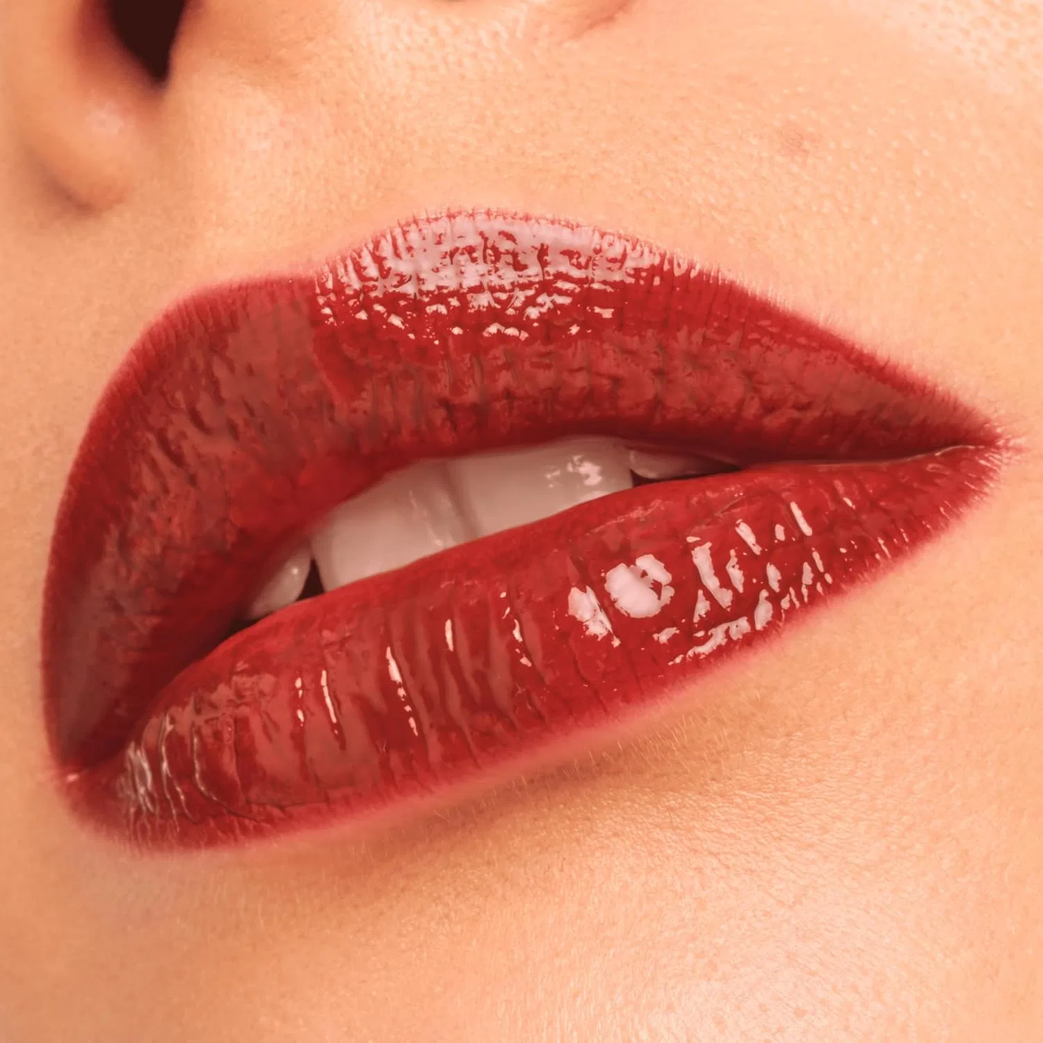 Блеск-тинт для губ «Colour Glaze Lip Tint» #050 Brown от Catrice Catrice, 050 Mocha Memory — фото 4