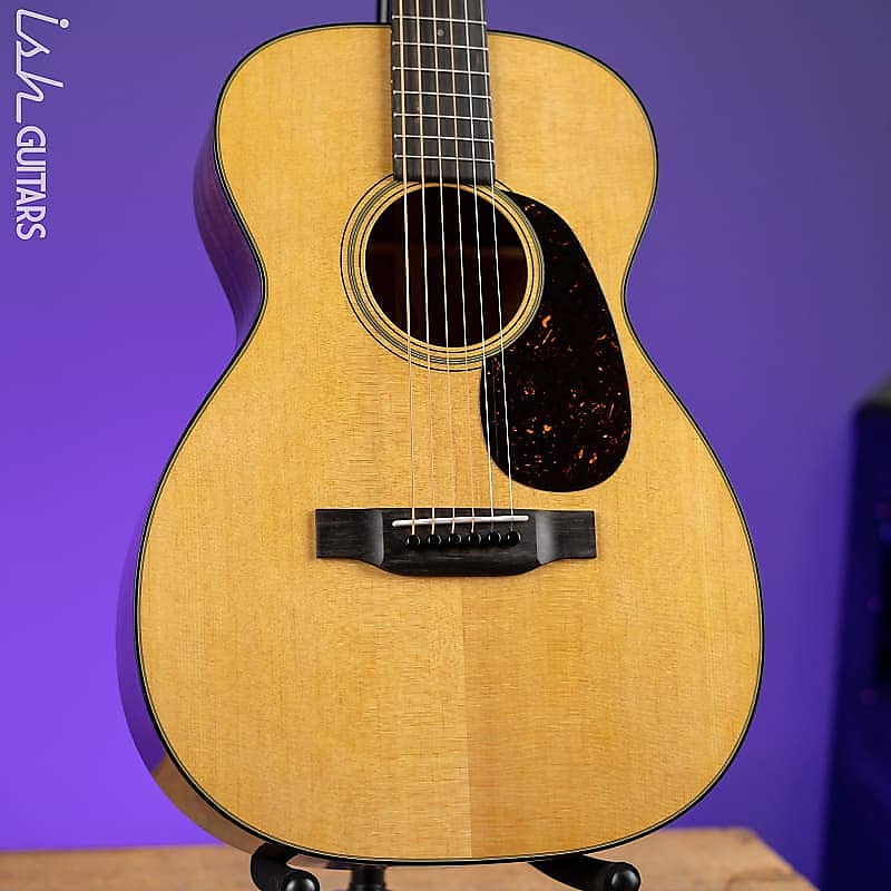 

Акустическая гитара Martin 0-18 Acoustic Guitar Natural Gloss Sitka Spruce