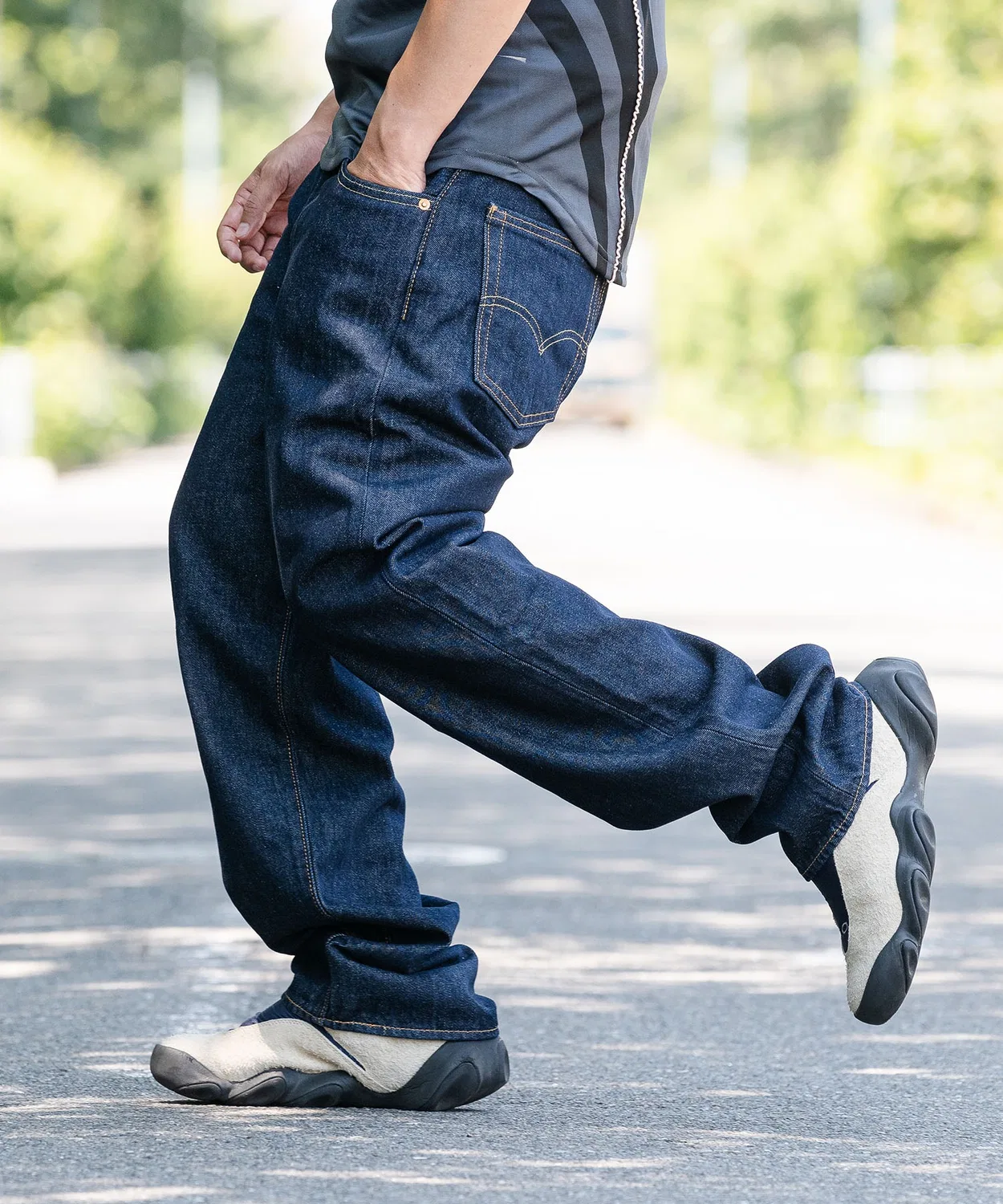 Джинсы прямого кроя Levi's 555 Relaxed Straight, темно-синий