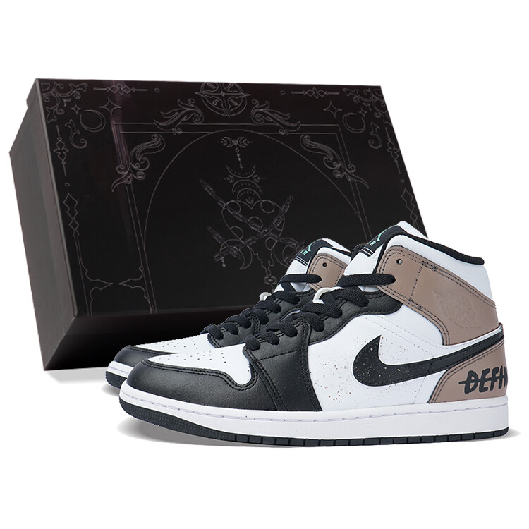 

Кроссовки Air Jordan 1 Vintage Basketball Shoes Men Mid-top Back/Brown, черный/коричневый