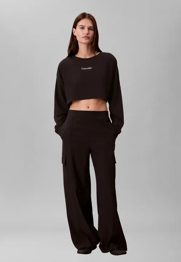 Футболка Calvin Klein Commuter relaxed tee long sleeved top, черный — фото 2