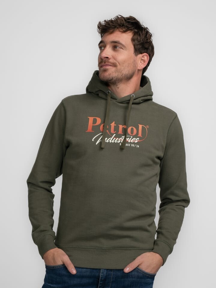 

Толстовка Petrol Industries Hoodie mit Aufdruck Tuntutuliak, зеленый