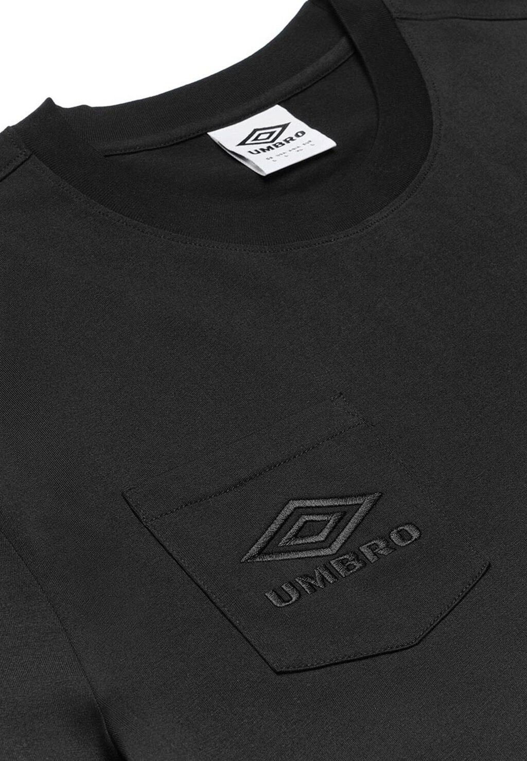 

Футболка базовая Umbro, черная