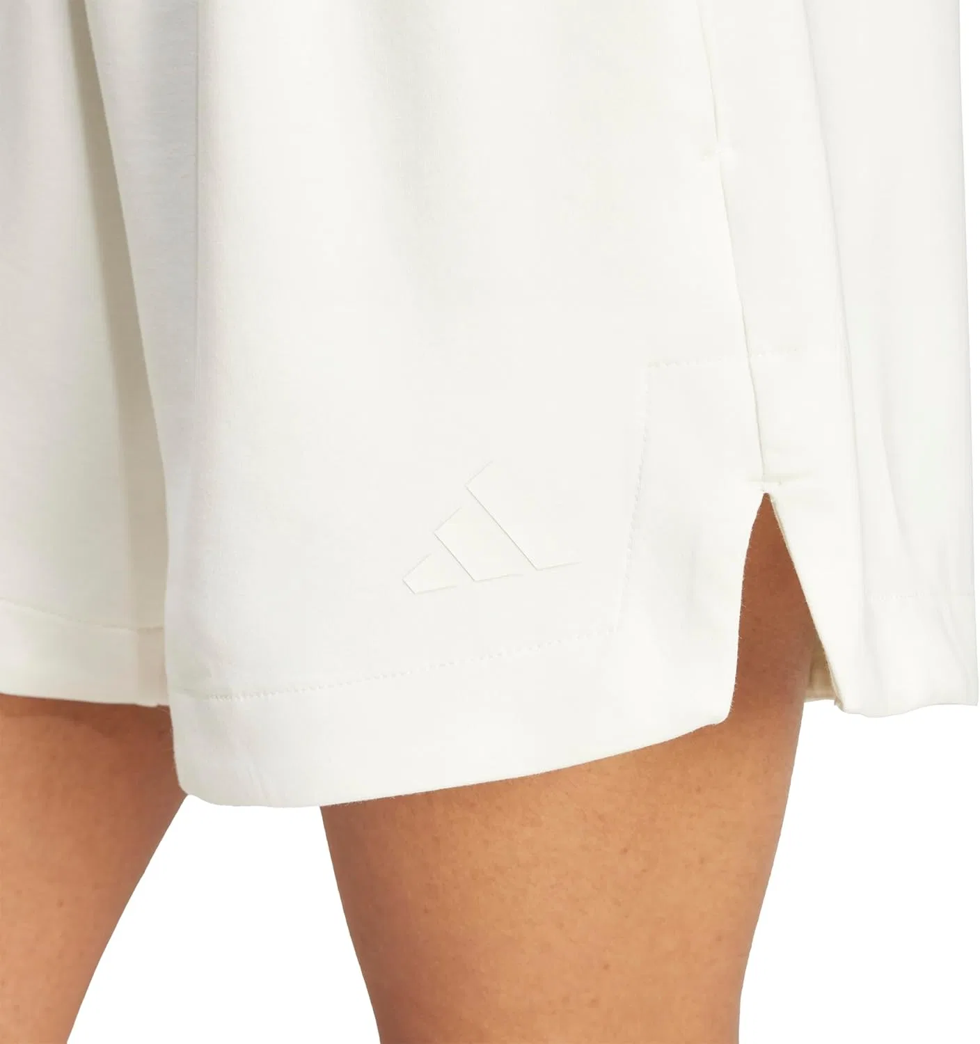 Шорты женские Active Loose Fit, adidas, off-white — фото 4
