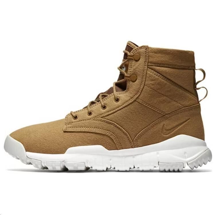 

SFB 6" Холст Золотисто-бежевый Nike